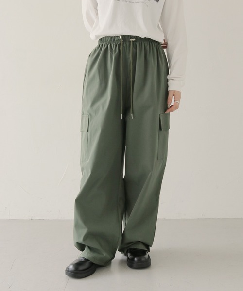 HER CLOSET(ハークローゼット)の「 【HER CLOSET】ワイドパラシュートカーゴパンツ WIDE PARACHUTE CARGO PANTS(カーゴパンツ・レディース・チャコール/カーキ/ブラック・FREE)」の20枚目の写真