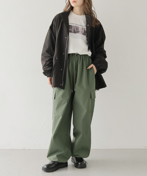 HER CLOSET(ハークローゼット)の「 【HER CLOSET】ワイドパラシュートカーゴパンツ WIDE PARACHUTE CARGO PANTS(カーゴパンツ・レディース・チャコール/カーキ/ブラック・FREE)」の11枚目の写真