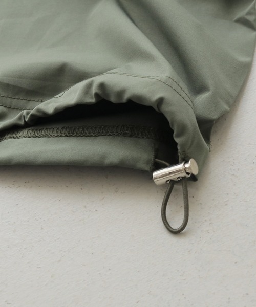 HER CLOSET(ハークローゼット)の「 【HER CLOSET】ワイドパラシュートカーゴパンツ WIDE PARACHUTE CARGO PANTS(カーゴパンツ・レディース・チャコール/カーキ/ブラック・FREE)」の5枚目の写真