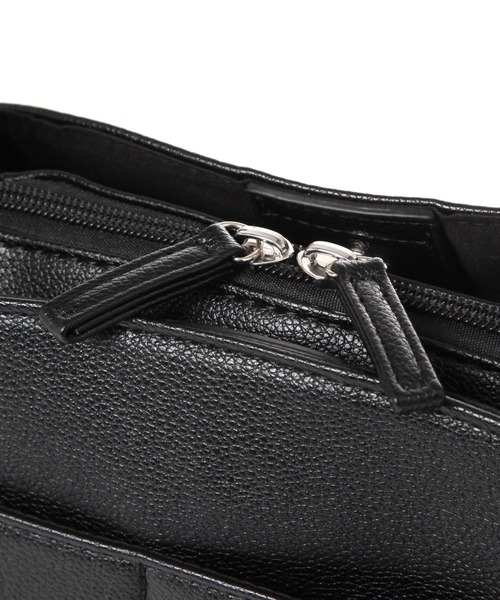 studio CLIP（スタディオクリップ）の「【人間工学に基づいて考えた！】からだよろこぶ3ROOMショルダー（ショルダーバッグ・レディース・ライトグレー/その他2/ブラック・FREE）」の22枚目の写真