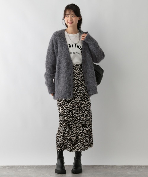 GLOBAL WORK Smile Seed Store（グローバルワーク スマイルシードストア）の「ふわもちシャギーカーディガン/116045（カーディガン/ボレロ・レディース・ブルー/ベージュ/チャコール・MEDIUM/LARGE/X-LARGE/SMALL）」の4枚目の写真