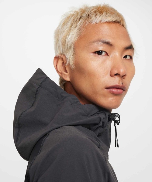 ナイキ テック ウィンドランナー BEAMS（ビームス）NIKE / テック ウィンドランナー（ブルゾン
