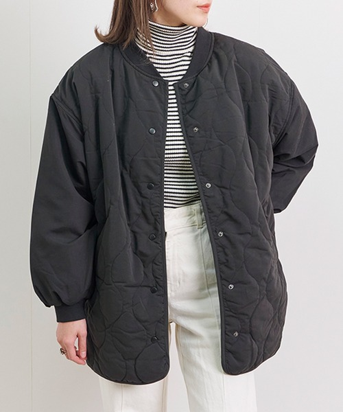 Fizz(フィズ)の「【Fizz/フィズ】 ウェーブキルトフロントボタンジャケット(ノーカラージャケット・レディース・ベージュ/アイボリー/ブラック/カーキ・M)」の6枚目の写真