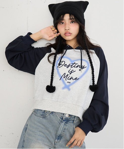 LOVETOXIC(ラブトキシック)の「【LTXC】ラグランプルパーカ(パーカー・キッズ・ラベンダー/ネイビー/ブラック・M:150cm/L:160cm/S:140cm)」の1枚目の写真