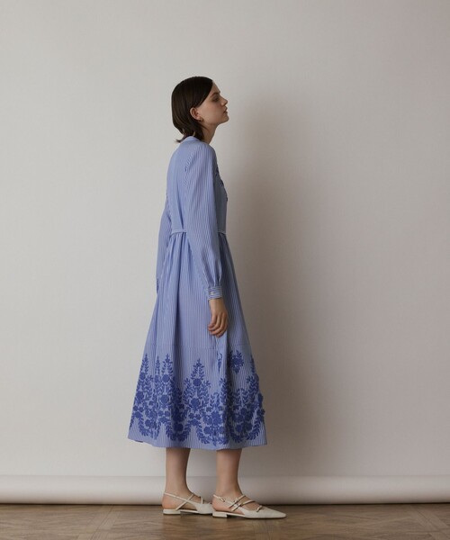 新品未使用タグ付き　グレースコンチネンタル ストライプ刺繍ワンピース ストライプ刺繍ワンピース / GRACE CONTINENTAL | GRACE