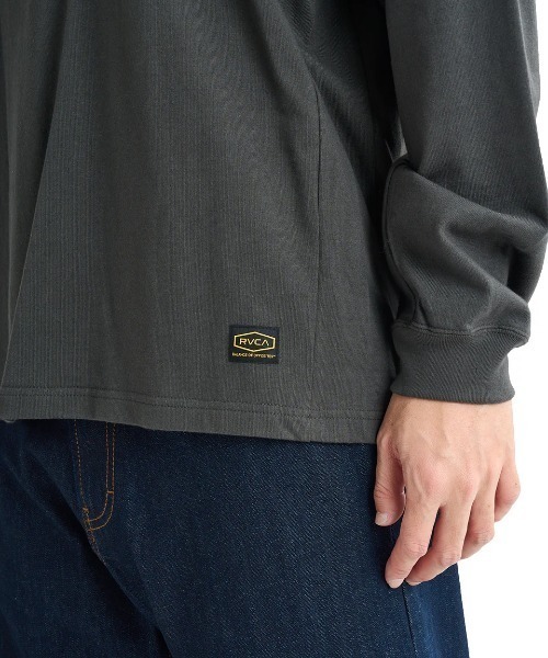 RVCA(ルーカ)の「RVCA メンズ RESSESION LT ロンT/ルーカワイドシルエットネームタグ長袖ロンT(Tシャツ/カットソー・メンズ・ピンク系その他/ヘザーグレー/ブラック系その他/ホワイト・SMALL/MEDIUM/LARGE/X-LARGE)」の8枚目の写真