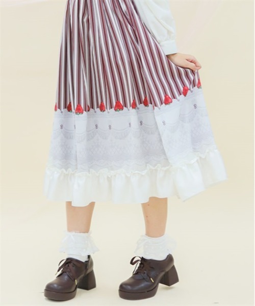 axes femme POETIQUE（アクシーズファムポエティック）の「ガトー・フレーズフリルワンピース（ワンピース・レディース・ピンク/グリーン/キナリ・MEDIUM）」の10枚目の写真