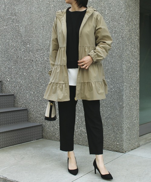 INCEDE（インシード）の「フード付きティアードコート（その他アウター・レディース・ベージュ/オフホワイト/ブラック・M/L/LL）」の7枚目の写真