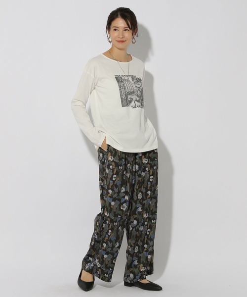 Elura(エルーラ)の「cityフォトプリントロンT/316576(Tシャツ/カットソー・レディース・チャコールグレー/ホワイト系その他6/ホワイト・LARGE/MEDIUM)」の4枚目の写真