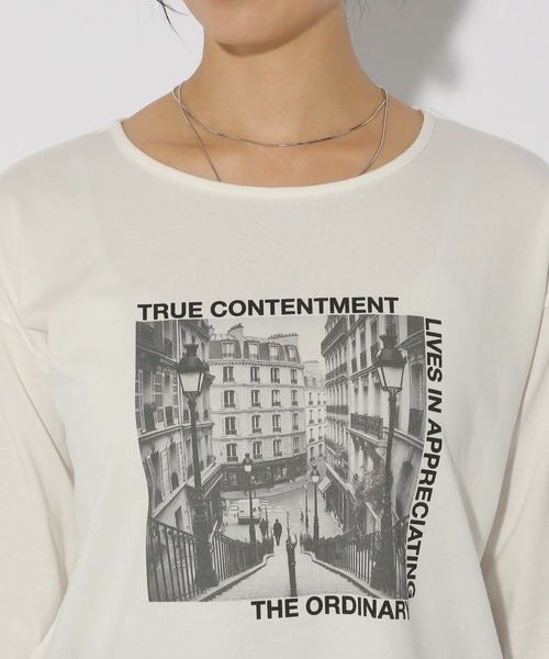 Elura(エルーラ)の「cityフォトプリントロンT/316576(Tシャツ/カットソー・レディース・チャコールグレー/ホワイト系その他6/ホワイト・LARGE/MEDIUM)」の9枚目の写真