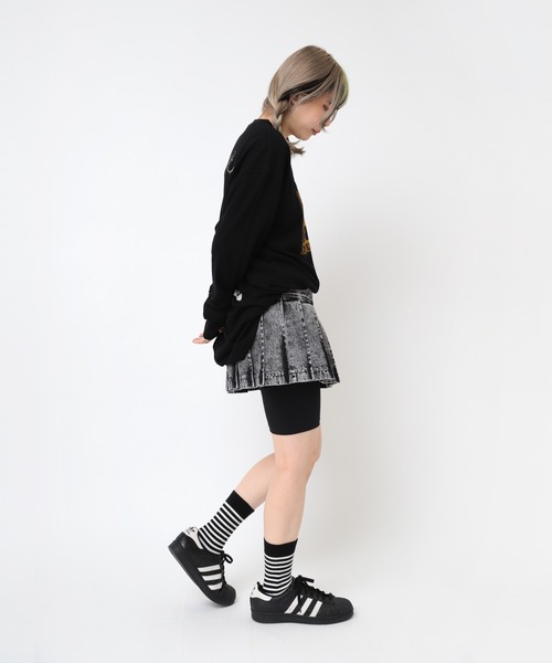 RNA（アールエヌエー）の「G1084 プリーツラップミニスカート（デニムスカート・レディース・ブラック/ブルー・MEDIUM）」の18枚目の写真