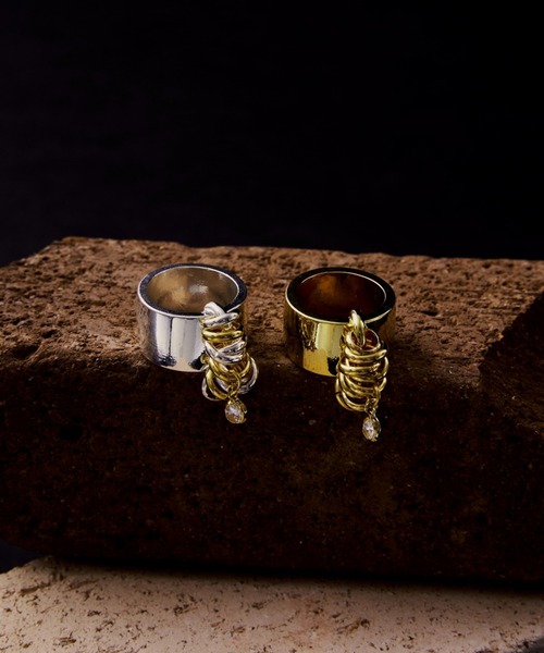 LAPUIS（ラピュイ）の「LAPUIS(ラピュイ) Bijou Coil ring（リング・レディース・ゴールド/マルチ/シルバー・11号/13号）」の2枚目の写真