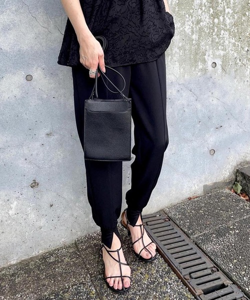 aquagarage(アクアガレージ)の「センター切り替えジョガーパンツ(その他パンツ・レディース・チャコール/ブラック/カーキ/ブルー・M/L/P)」の15枚目の写真