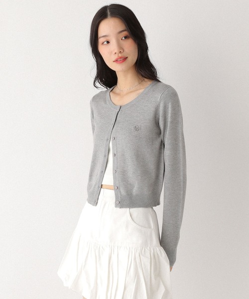 グレーコサージュ付コンパクトカーディガン knit-02253 メタルボタン コンパクト カーディガン エクリュ