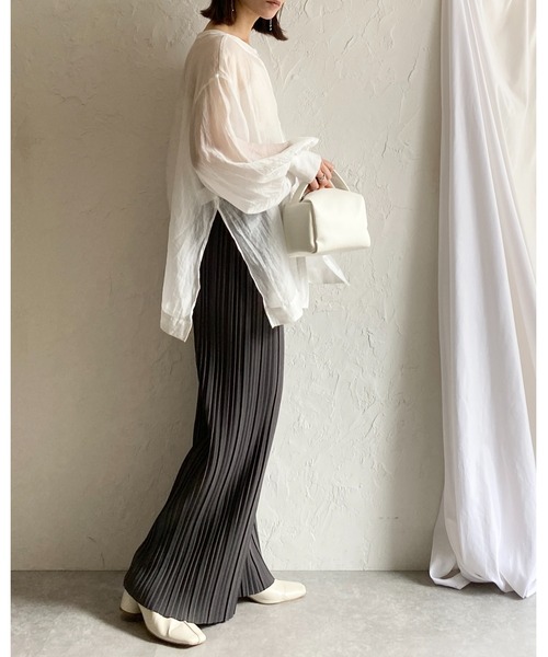 She's Closet(シーズクローゼット)の「セミワイドストレートロングプリーツパンツ(その他パンツ・レディース・アイボリー/グレイッシュベージュ/チャコールグレー/ブラック・L/M)」の12枚目の写真