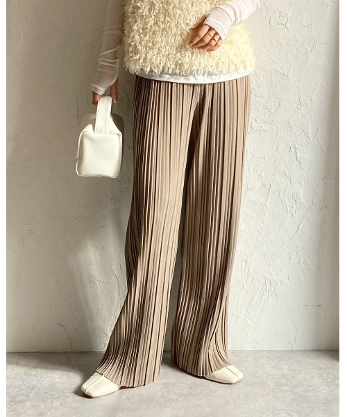 She's Closet(シーズクローゼット)の「セミワイドストレートロングプリーツパンツ(その他パンツ・レディース・アイボリー/グレイッシュベージュ/チャコールグレー/ブラック・L/M)」の15枚目の写真