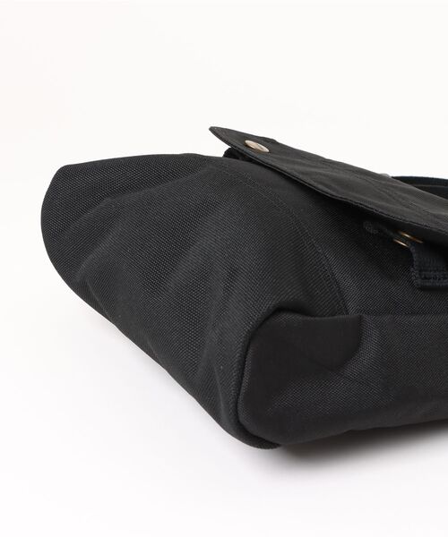 Carhartt（カーハート）の「【CARHARTT】ショルダーバッグ（ショルダーバッグ・メンズ・ブラック/ブラウン・FREE）」の3枚目の写真