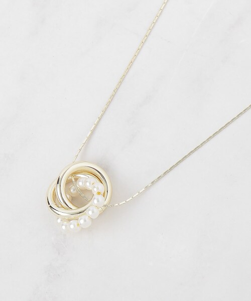 SHOO・LA・RUE（シューラルー）の「ミニリング＆フェイクパールネックレス（ネックレス・レディース・シルバー/ゴールド/ピンクゴールド・00）」の3枚目の写真
