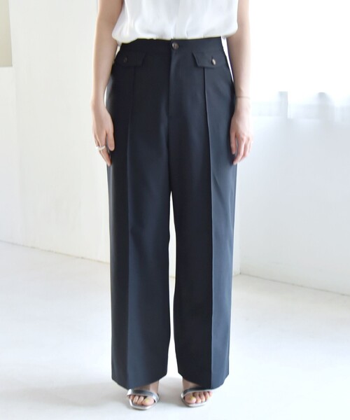 quaranciel(カランシエル)の「quaranciel: フラップ デザイン センター シーム セミ ワイド パンツ(セットアップ対応)(その他パンツ・レディース・ベージュ/ネイビー・36/38/40)」の6枚目の写真