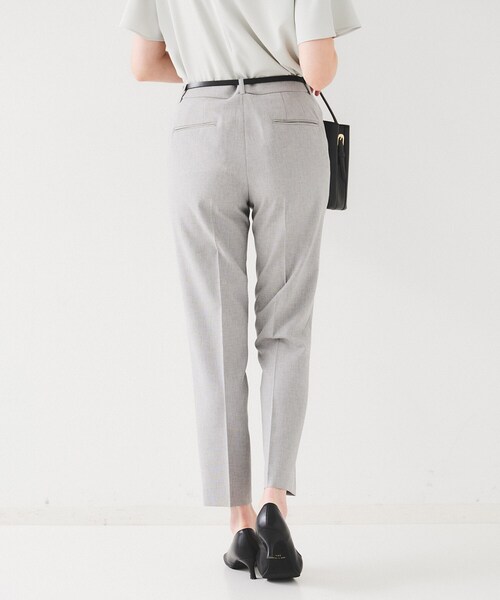 UNTITLED（アンタイトル）の「【セットアップ可能】リネンライク テーパードパンツ（その他パンツ・レディース・ネイビー/ライトグレー/ライトベージュ・00/01/02/03/04/42/44/46/48/50）」の6枚目の写真