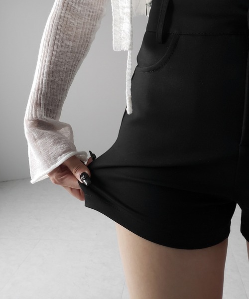 me+em select(ミームセレクト)の「【 2color /4size 】ハイウエストタイトスパンショートパンツ / high waist tight span short pants(その他パンツ・レディース・ブラック/ホワイト・SMALL/MEDIUM/LARGE/X-LARGE)」の22枚目の写真