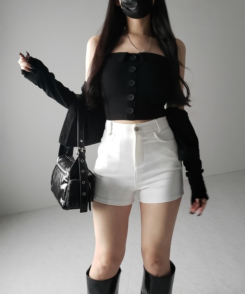 me+em select(ミームセレクト)の「【 2color /4size 】ハイウエストタイトスパンショートパンツ / high waist tight span short pants(その他パンツ・レディース・ブラック/ホワイト・SMALL/MEDIUM/LARGE/X-LARGE)」の3枚目の写真
