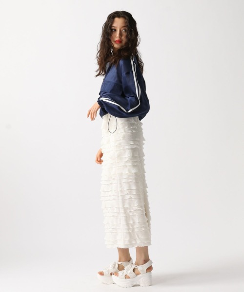 FOREVER 21（フォーエバー トゥエンティーワン）の「【2025SS】フリルＩラインスカート（スカート・レディース・アイボリー/ブラック/グレー・FREE）」の11枚目の写真