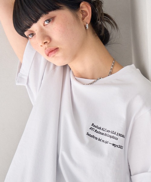 NOGLE（ノグル）の「【NOGLE/ノグル】刺繍ロゴTEE（Tシャツ/カットソー・レディース・ブラック/ホワイト/ライトグレー/ダークブラウン/レッド/チャコール・FREE）」の15枚目の写真