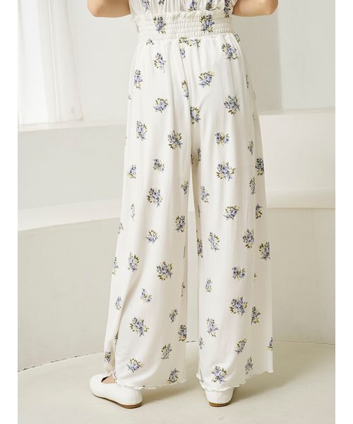 gelato pique（ジェラートピケ）の「花柄ロングパンツ（ルームウェア