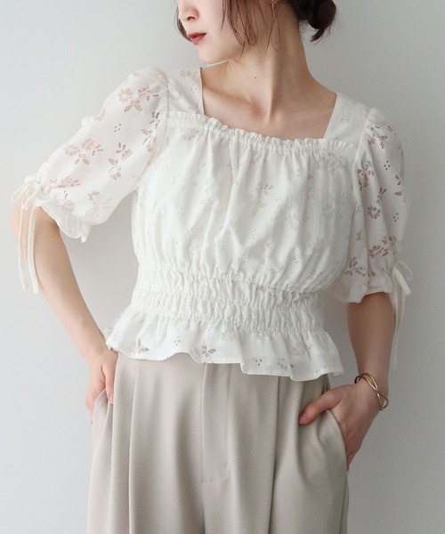 earth music&ecology（アースミュージックアンドエコロジー）の「透かし花柄ブラウス（シャツ/ブラウス・レディース・ブラック/アイボリー・FREE）」の10枚目の写真