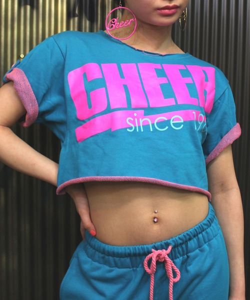 CHEER(チアー)の「スウェットショート丈トップス(Tシャツ/カットソー・レディース・ピンク/グリーン・S/M/L)」の3枚目の写真