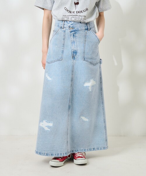 FREAK'S STORE（フリークスストア）の「クロスディテールペインターダメージスカート/デニムスカート（デニムスカート・レディース・サックスブルー・SMALL/MEDIUM）」の6枚目の写真