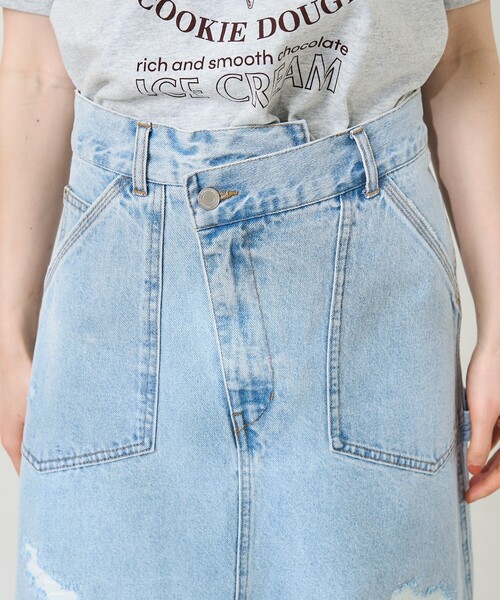 FREAK'S STORE（フリークスストア）の「クロスディテールペインターダメージスカート/デニムスカート（デニムスカート・レディース・サックスブルー・SMALL/MEDIUM）」の12枚目の写真