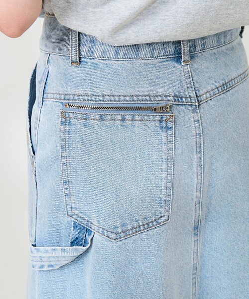 FREAK'S STORE（フリークスストア）の「クロスディテールペインターダメージスカート/デニムスカート（デニムスカート・レディース・サックスブルー・SMALL/MEDIUM）」の14枚目の写真