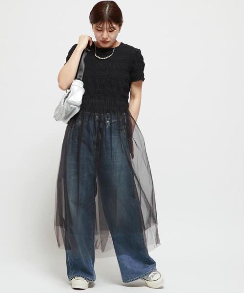 CONVERSE TOKYO（コンバーストウキョウ）の「【HL】SHIRRING TULLE DOCKING DRESS（ワンピース・レディース・ホワイト/ブラック/ブルー・FREE）」の5枚目の写真
