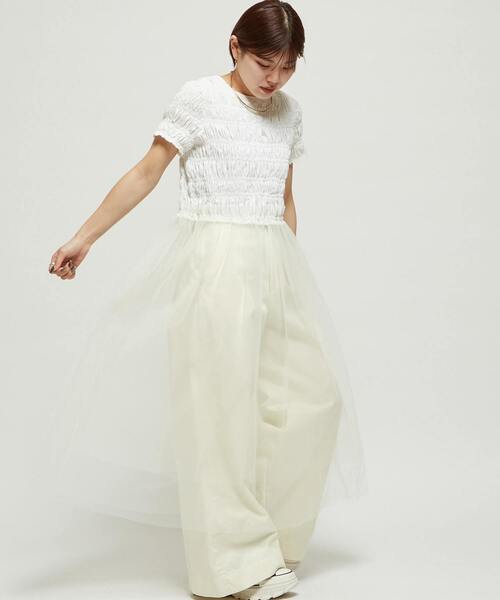 CONVERSE TOKYO（コンバーストウキョウ）の「【HL】SHIRRING TULLE DOCKING DRESS（ワンピース・レディース・ホワイト/ブラック/ブルー・FREE）」の11枚目の写真