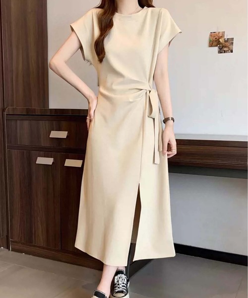 BANICO（バニコ）の「ウエストリボン付きカットソーワンピース (SS)（ワンピース・レディース・ベージュ/ブラック・MEDIUM/LARGE）」の5枚目の写真