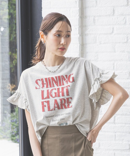 GLOBAL WORK（グローバルワーク）の「ヘビロッTEEフリルプリント半袖/325970（Tシャツ/カットソー・レディース・オフホワイト/杢グレー/グレー系8/グレー系9/ブラウン/スミクロ/ホワイト系その他6・MEDIUM/LARGE）」の11枚目の写真