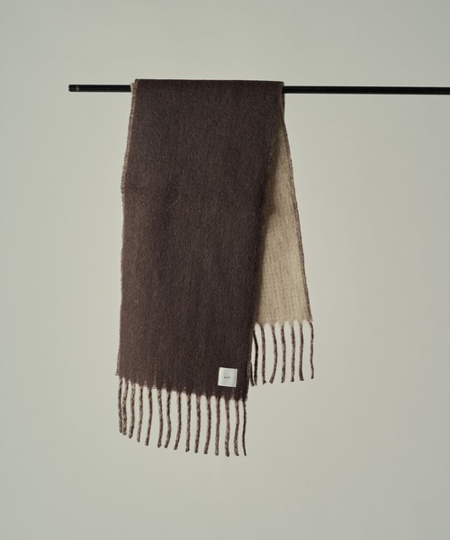 Lui's（ルイス）の「ソフトタッチボリュームロングリバーシブルマフラー（マフラー・メンズ・ブラウン/ブラック・FREE）」の16枚目の写真