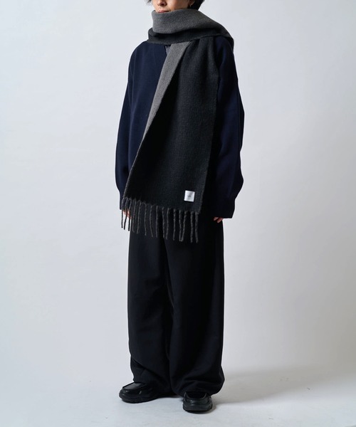 Lui's（ルイス）の「ソフトタッチボリュームロングリバーシブルマフラー（マフラー・メンズ・ブラウン/ブラック・FREE）」の7枚目の写真