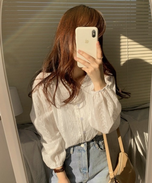 Ritzy(リッツィー)の「レースデザイン Vネック ブラウス(シャツ/ブラウス・レディース・ホワイト・M/L/XL)」の6枚目の写真
