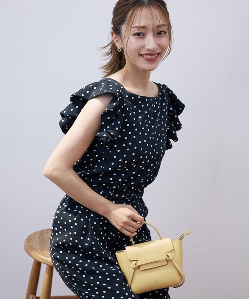 Maglie le cassetto（マーリエ ル カセット）の「【M Maglie le cassetto×吉田理紗コラボ】大人の甘辛サロペット（サロペット/オーバーオール・レディース・ネイビー/ブラック・7号/9号/5号）」の10枚目の写真