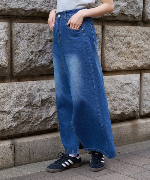 DURAS（デュラス）の「フロントスリットデニムスカート（デニムスカート・レディース・インディゴブルー・MEDIUM/SMALL）」の8枚目の写真