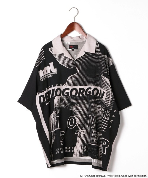 niko and...(ニコアンド)の「【STRANGER THINGS】コラボ開襟シャツ(シャツ/ブラウス・メンズ・アイボリー/ブラック・LARGE/MEDIUM)」の15枚目の写真