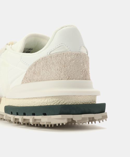 IENA（イエナ）の「LACOSTE/ラコステ ELITE ACTIVE SNEAKER スニーカー ELITEACTIVE（スニーカー・レディース・ベージュ/ホワイト・22.5cm/23cm/23.5cm/24cm/24.5cm）」の6枚目の写真