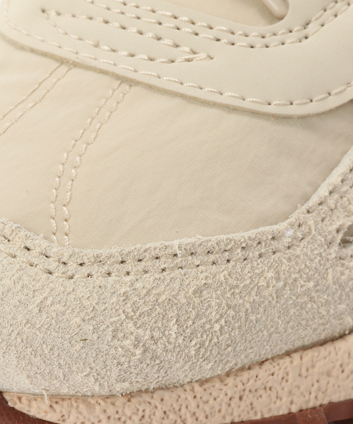 IENA（イエナ）の「LACOSTE/ラコステ ELITE ACTIVE SNEAKER スニーカー ELITEACTIVE（スニーカー・レディース・ベージュ/ホワイト・22.5cm/23cm/23.5cm/24cm/24.5cm）」の11枚目の写真