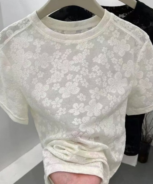 Per sist ence(パーシエンス)の「フラワーシアーレース半袖トップス(Tシャツ/カットソー・レディース・ホワイト/ブラック・ONE SIZE)」の4枚目の写真