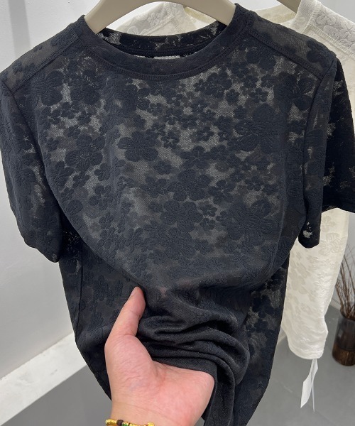 Per sist ence(パーシエンス)の「フラワーシアーレース半袖トップス(Tシャツ/カットソー・レディース・ホワイト/ブラック・ONE SIZE)」の11枚目の写真