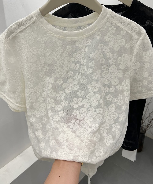 Per sist ence(パーシエンス)の「フラワーシアーレース半袖トップス(Tシャツ/カットソー・レディース・ホワイト/ブラック・ONE SIZE)」の5枚目の写真