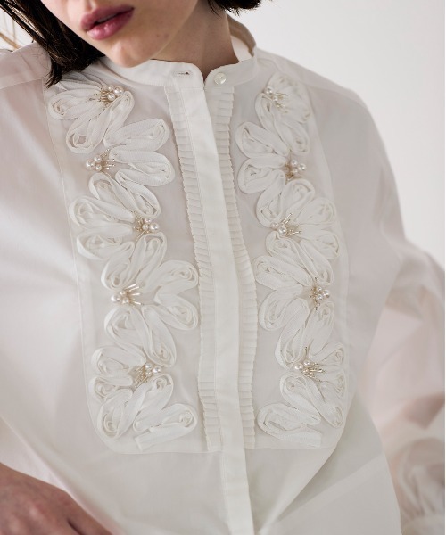 SOI-MeME】code embroidery pearl blouse（シャツ/ブラウス）｜Marilyn